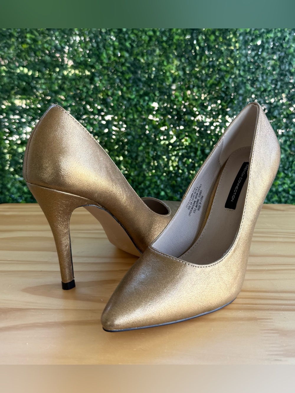 French Connection Sara Women’s 7.5 Gold Metallic Pointed Toe Stiletto Pumps